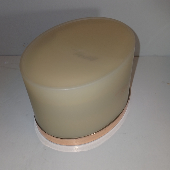 Treselle Scented Powder - Picture 3 of 4